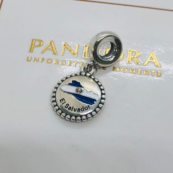 🌞📖Pandora El Salvador Map Exclusive Charm Pendant - Picture 2 of 3